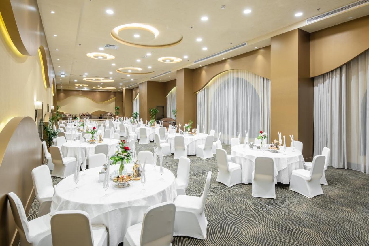 Millennium Makkah Al Naseem La La Mecca Esterno foto The ballroom of the hotel