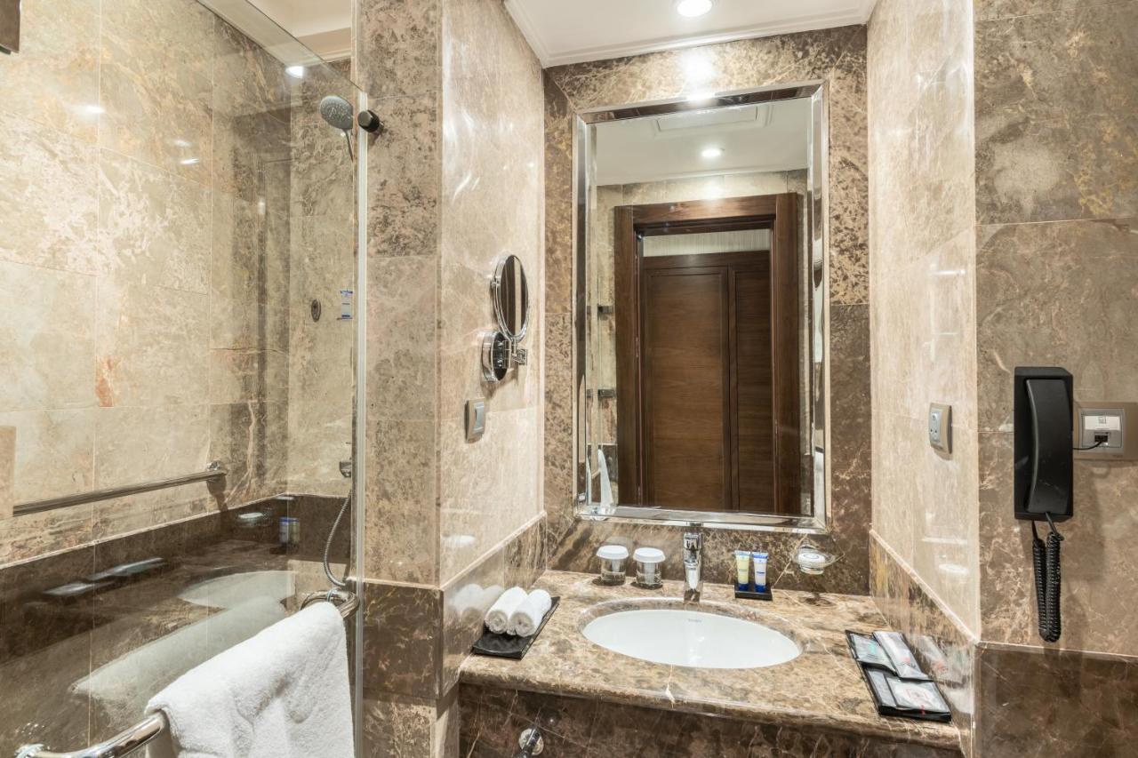 Millennium Makkah Al Naseem La La Mecca Esterno foto Bathroom