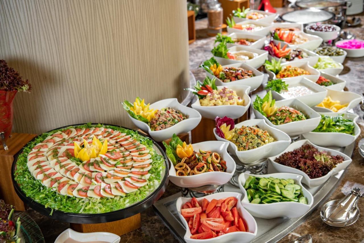 Millennium Makkah Al Naseem La La Mecca Esterno foto Buffet